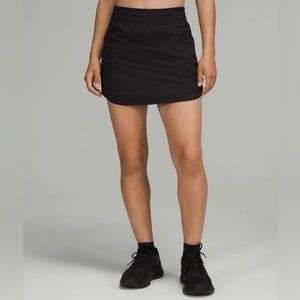 Lululemon Athletica Hotty Hot High-Rise Skirt Skort Long size 2 Black